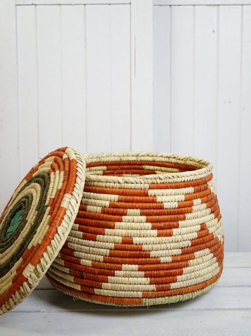 Medium Decorative Storage Basket Navajo lid off